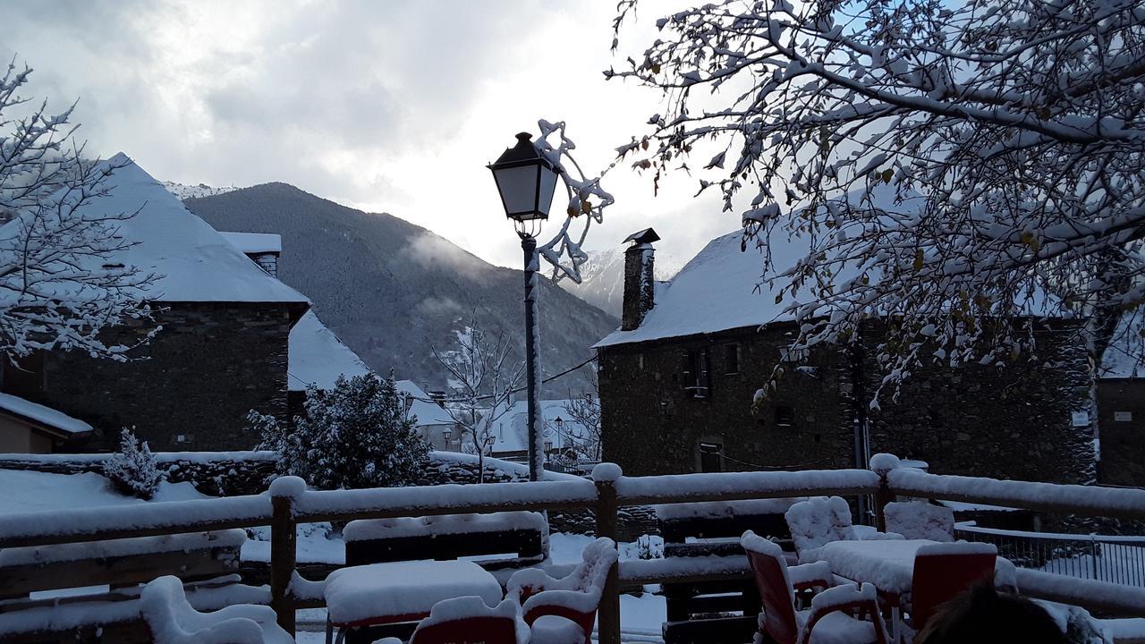 Hotelet de Betlán Buitenkant foto