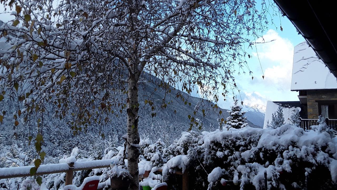 Hotelet de Betlán Buitenkant foto